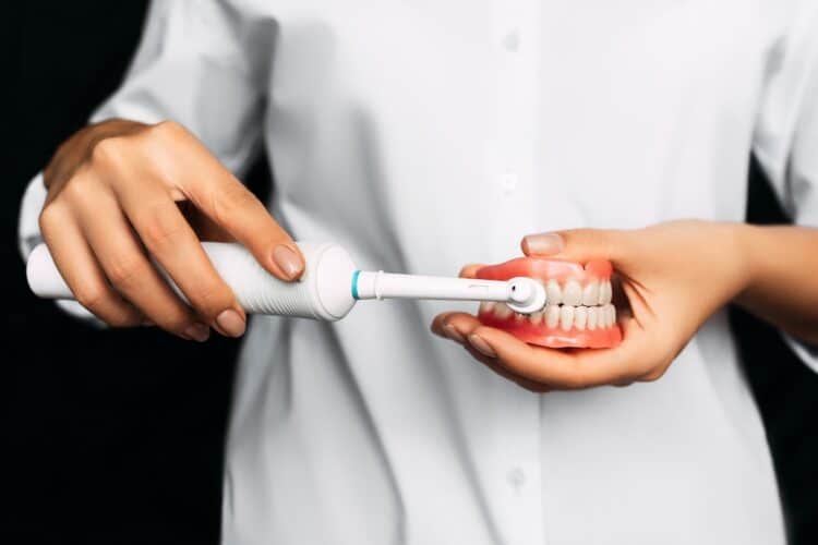 Le bon mouvement pour le brossage de dents